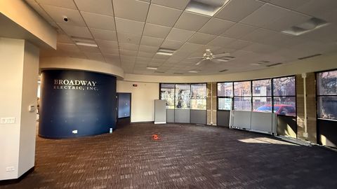 Tiny photo for 831 Oakton Street #831-837, Elk Grove Village, IL 60007 (MLS # 12524997)