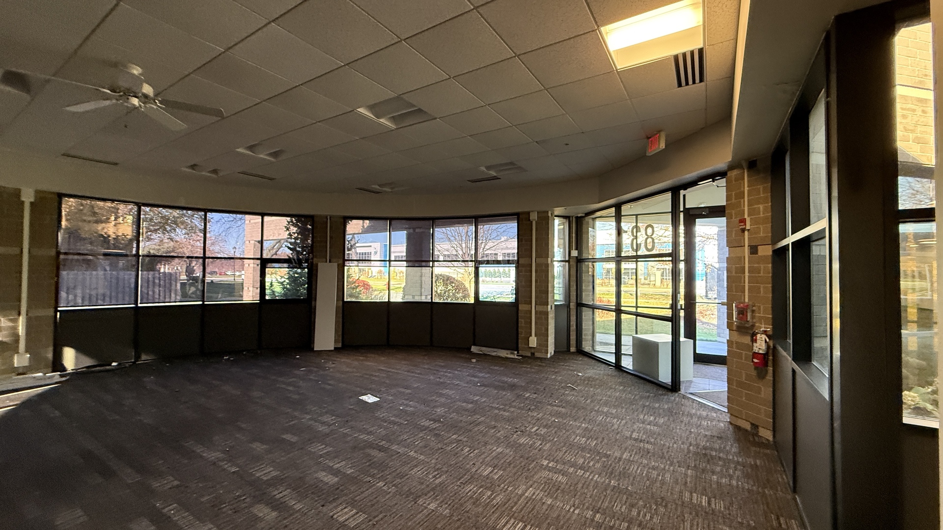 831 Oakton Street 831-837