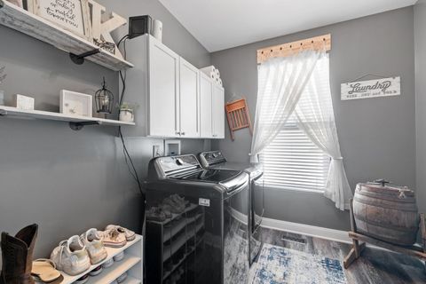 Tiny photo for 24434 Kennedy Circle, Plainfield, IL 60544 (MLS # 12442441)
