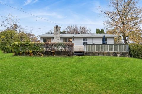 Tiny photo for 25W125 Lacey Avenue, Naperville, IL 60563 (MLS # 12513008)