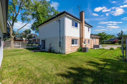Tiny photo for 7600 Lowell Avenue, Skokie, IL 60076 (MLS # 12718716)