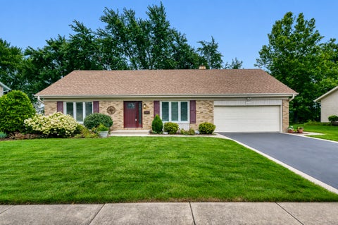 Photo of 3455 Treaty Lane, Hoffman Estates, IL 60192 (MLS # 12733160)