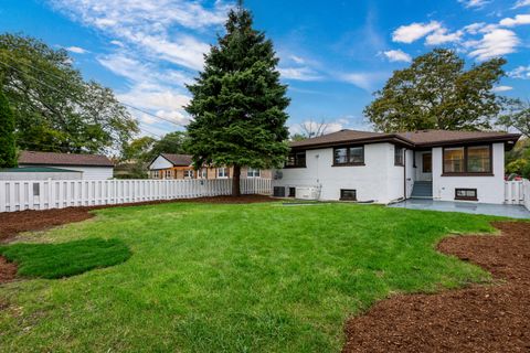 Tiny photo for 9539 Lorel Avenue, Skokie, IL 60077 (MLS # 12502125)