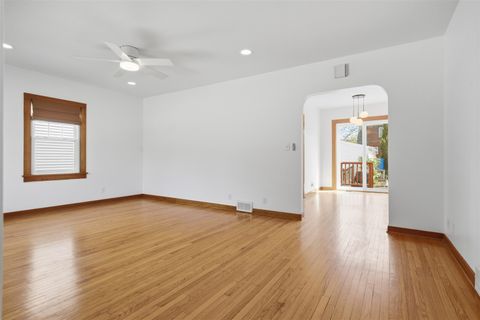 Tiny photo for 516 McGregor Street, Bloomington, IL 61701 (MLS # 12617371)