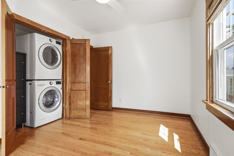 Tiny photo for 516 McGregor Street, Bloomington, IL 61701 (MLS # 12617371)