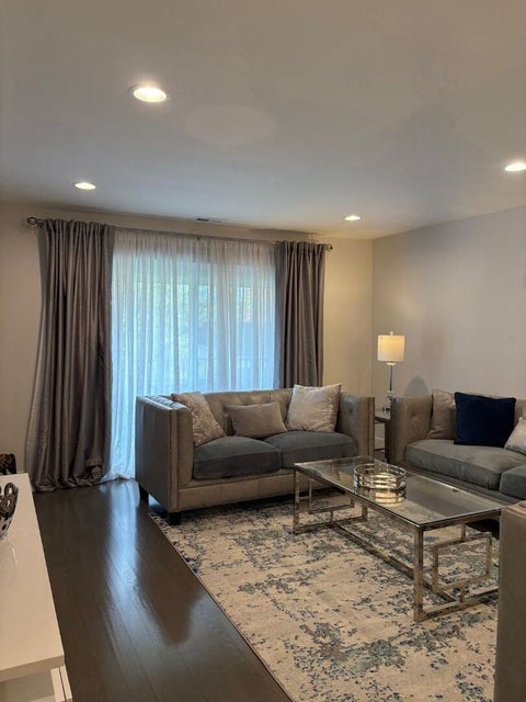 Tiny photo for 9530 Lamon Place #407, Skokie, IL 60077 (MLS # 12669973)