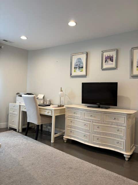 Tiny photo for 9530 Lamon Place #407, Skokie, IL 60077 (MLS # 12669973)