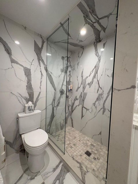 Tiny photo for 9530 Lamon Place #407, Skokie, IL 60077 (MLS # 12669973)