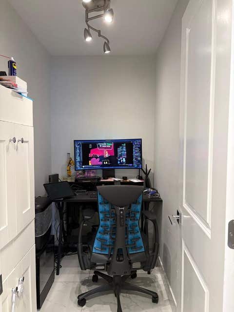 Tiny photo for 9530 Lamon Place #407, Skokie, IL 60077 (MLS # 12669973)