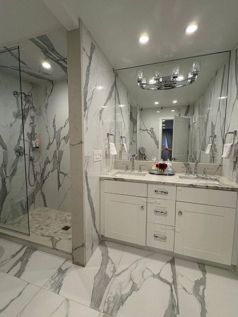 Tiny photo for 9530 Lamon Place #407, Skokie, IL 60077 (MLS # 12669973)