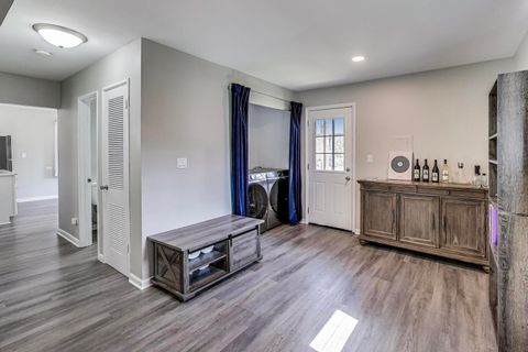 Tiny photo for 3600 Owl Drive, Rolling Meadows, IL 60008 (MLS # 12481086)