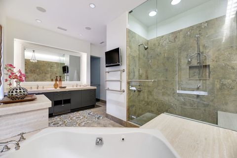 Tiny photo for 189 E LAKE SHORE Drive #PH18, Chicago, IL 60611 (MLS # 12420681)