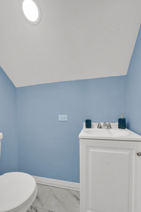 Tiny photo for 8118 S BRANDON Avenue, Chicago, IL 60617 (MLS # 12466664)