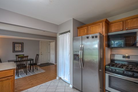 Tiny photo for 29W440 Candlewood Lane, Warrenville, IL 60555 (MLS # 12635953)