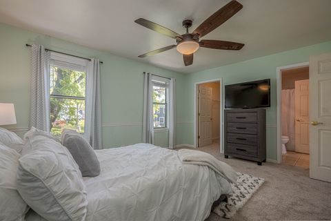Tiny photo for 29W440 Candlewood Lane, Warrenville, IL 60555 (MLS # 12635953)