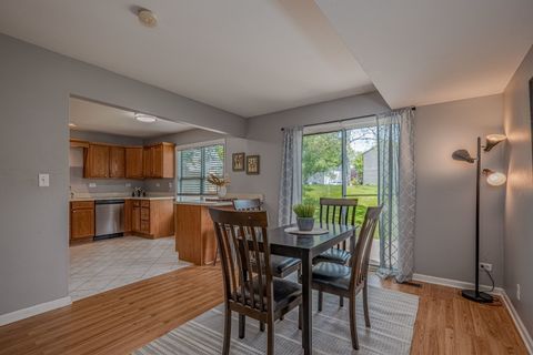 Tiny photo for 29W440 Candlewood Lane, Warrenville, IL 60555 (MLS # 12635953)