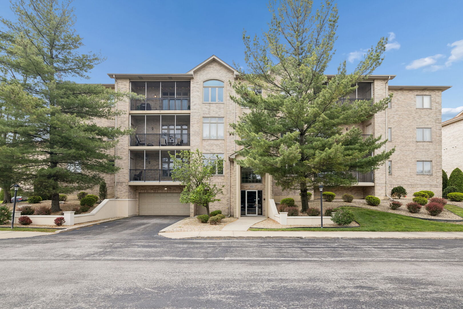6321 Pine Ridge Court 3A