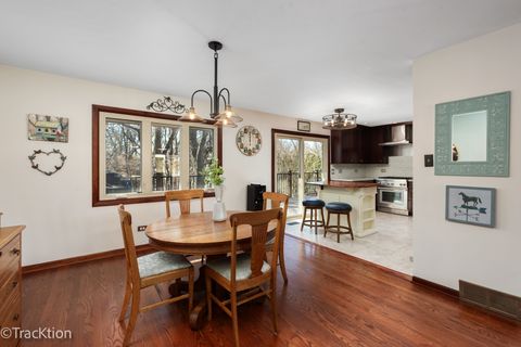 Tiny photo for 724 Ridge Road, Lemont, IL 60439 (MLS # 12555495)