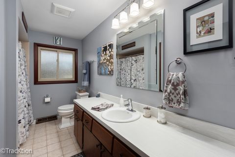 Tiny photo for 724 Ridge Road, Lemont, IL 60439 (MLS # 12555495)