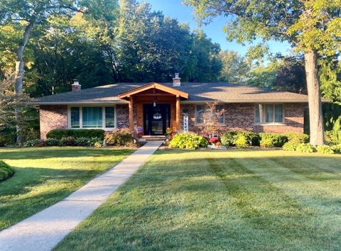 724 Ridge Road Lemont IL 60439