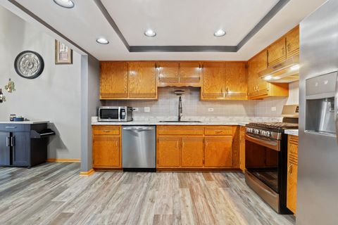 Tiny photo for 7805 W 157th Street #2S, Orland Park, IL 60462 (MLS # 12523091)