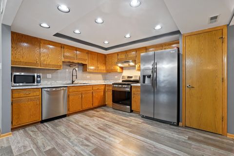 Tiny photo for 7805 W 157th Street #2S, Orland Park, IL 60462 (MLS # 12523091)