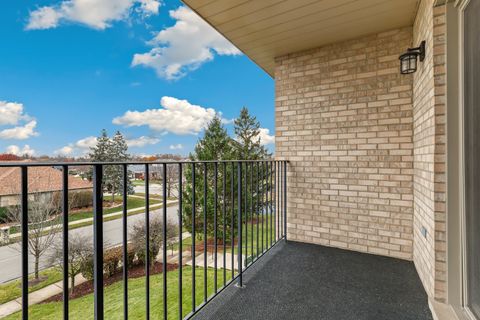 Tiny photo for 7805 W 157th Street #2S, Orland Park, IL 60462 (MLS # 12523091)