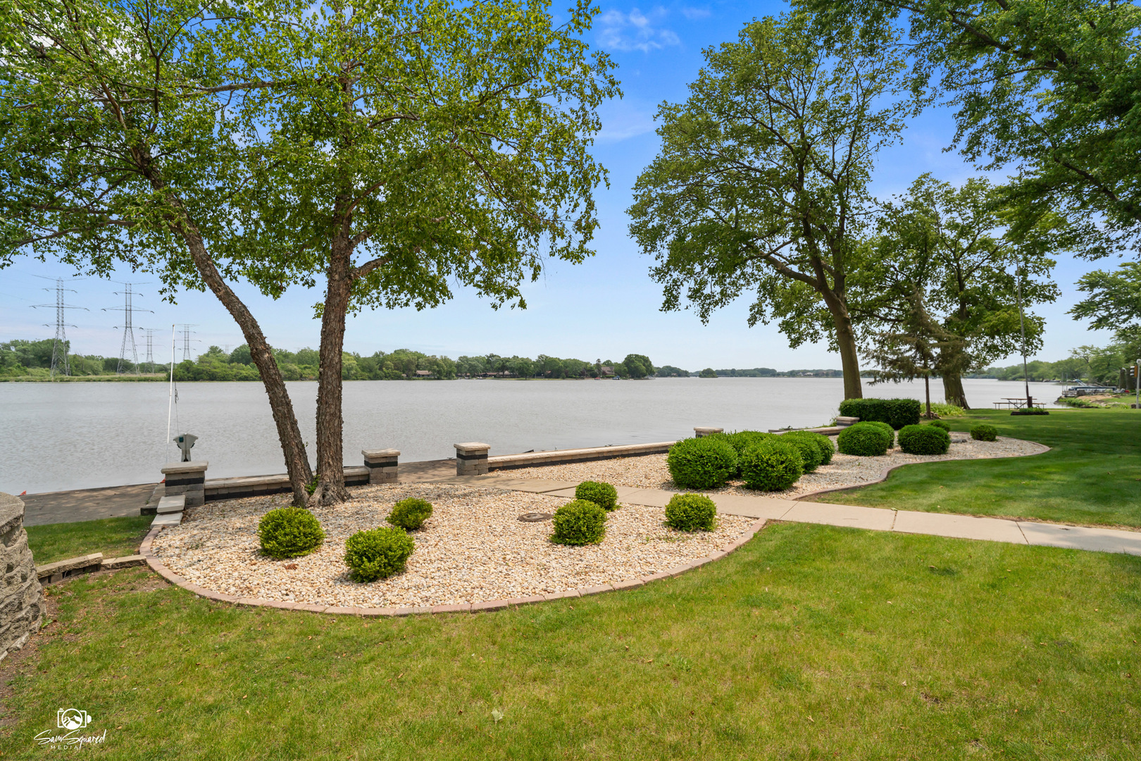 8043 Tamarack Lane