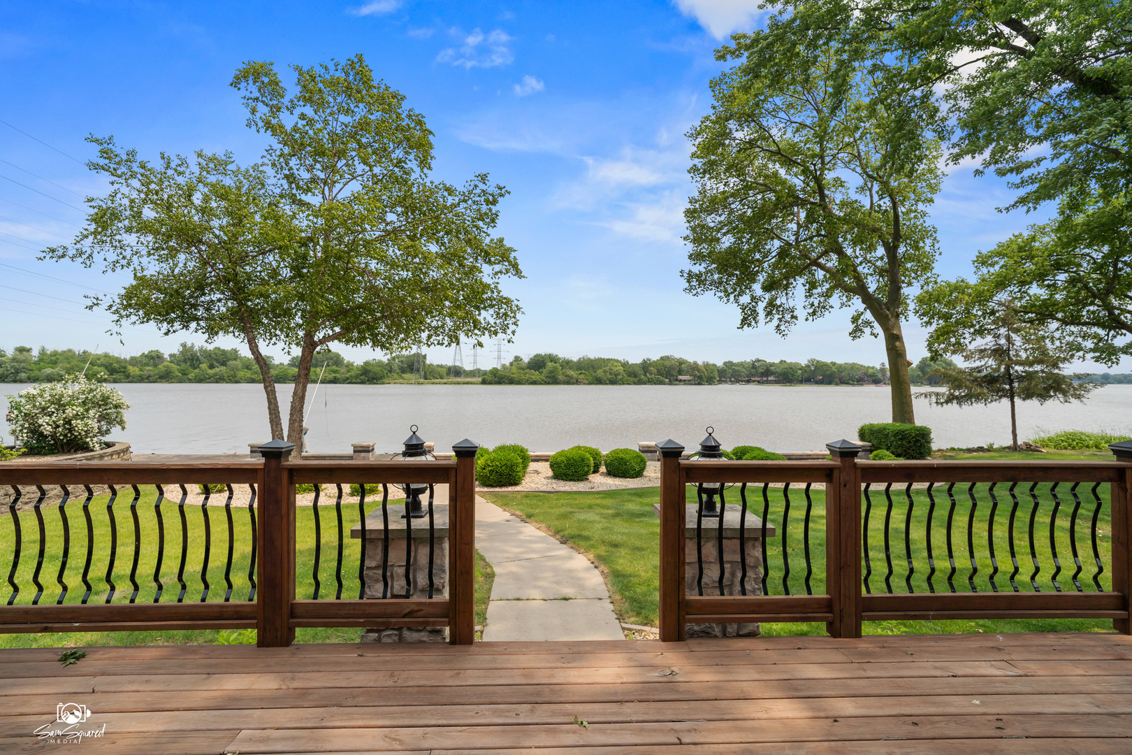 8043 Tamarack Lane
