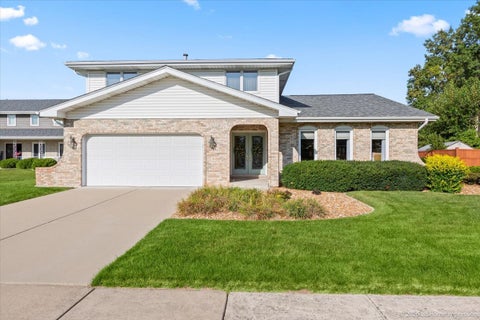 Photo of 15254 Coventry Court, Orland Park, IL 60462 (MLS # 12756655)
