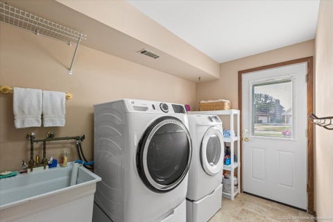 Tiny photo for 15254 Coventry Court, Orland Park, IL 60462 (MLS # 12756655)