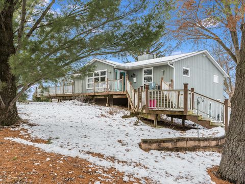 347 Holiday Drive Somonauk IL 60552