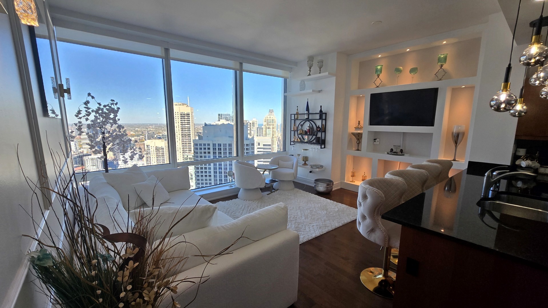 401 N Wabash Avenue 34E