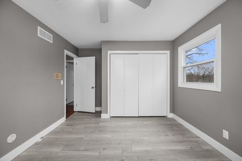 Tiny photo for 2632 38th Place, Davenport, IA 52806 (MLS # 12604908)