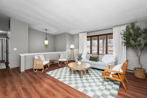 Tiny photo for 2632 38th Place, Davenport, IA 52806 (MLS # 12604908)