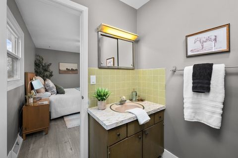 Tiny photo for 2632 38th Place, Davenport, IA 52806 (MLS # 12604908)