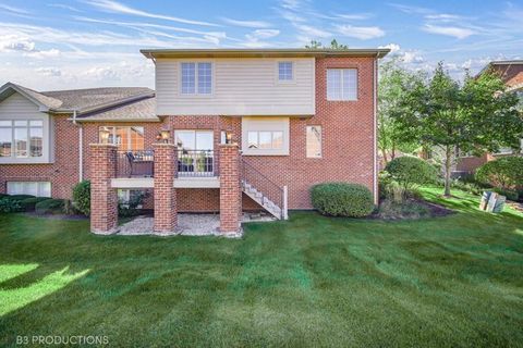 Tiny photo for 9234 Cloister Court, Frankfort, IL 60423 (MLS # 12584512)