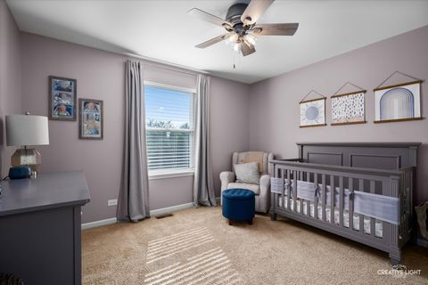 Tiny photo for 47 Windstone Drive, North Aurora, IL 60542 (MLS # 12568019)