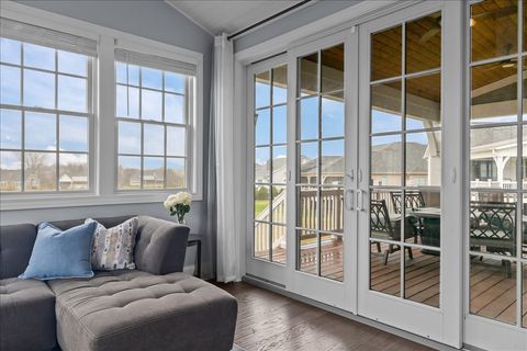 Tiny photo for 30 S Orchard Circle, Lake Forest, IL 60045 (MLS # 12641057)