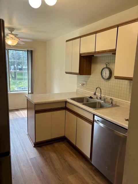 Tiny photo for 321 Charlotte Court #3, Schaumburg, IL 60193 (MLS # 12715070)
