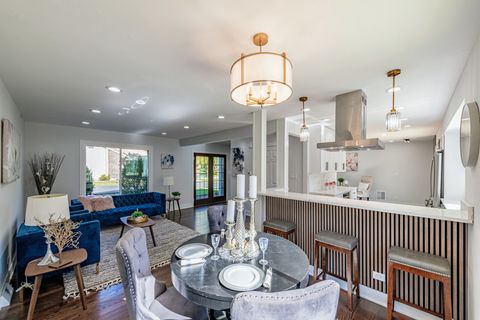 Tiny photo for 380 Ventura Club Drive, Roselle, IL 60172 (MLS # 12536309)