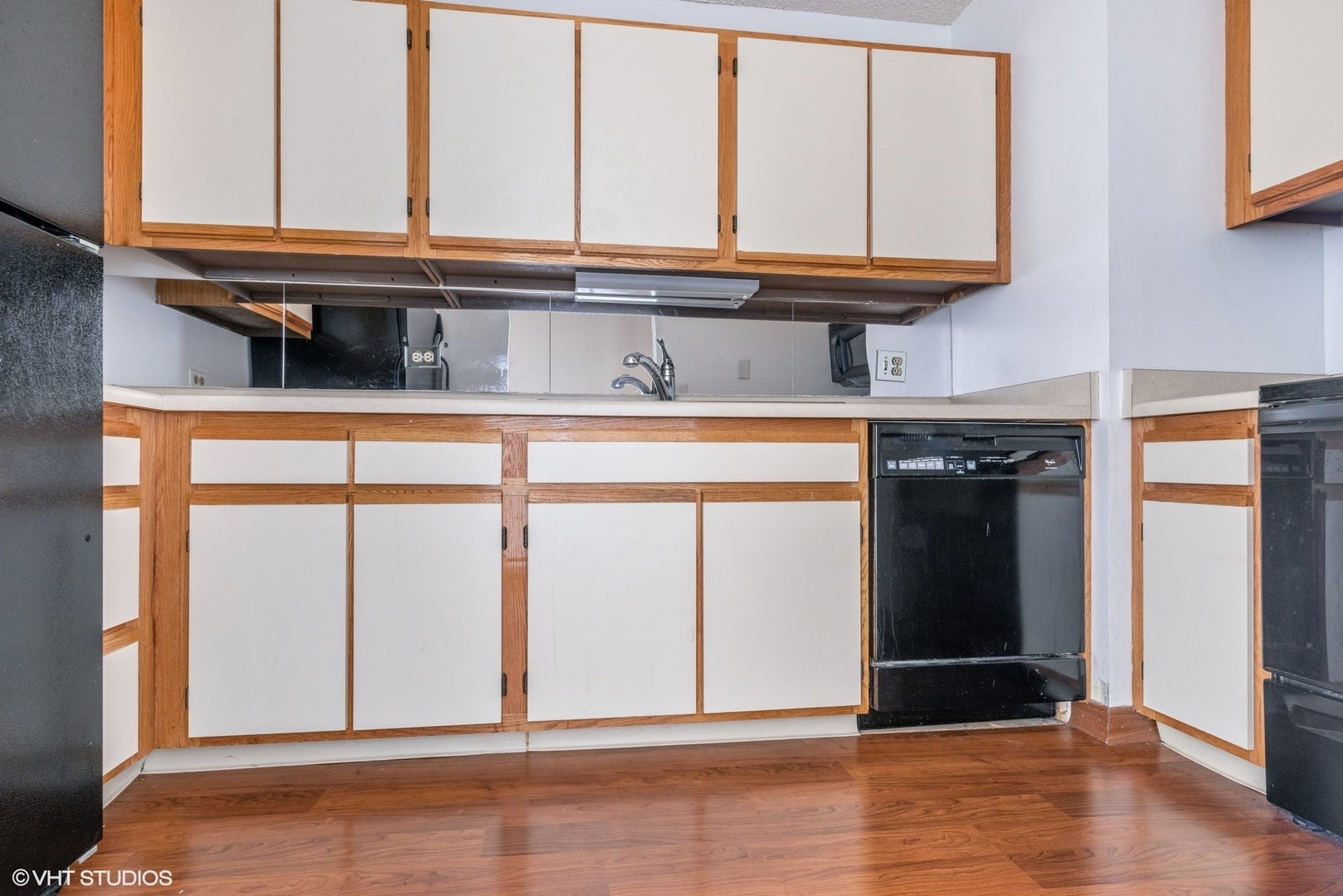1122 N CLARK Street 2505