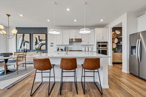 Tiny photo for 584 Redtop Way, Bolingbrook, IL 60490 (MLS # 12445361)