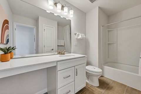 Tiny photo for 584 Redtop Way, Bolingbrook, IL 60490 (MLS # 12445361)