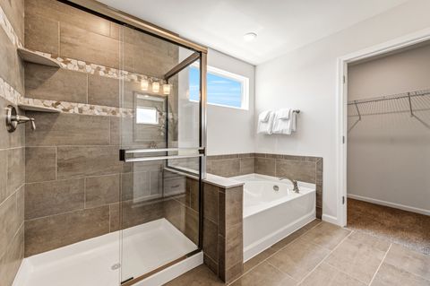 Tiny photo for 584 Redtop Way, Bolingbrook, IL 60490 (MLS # 12445361)