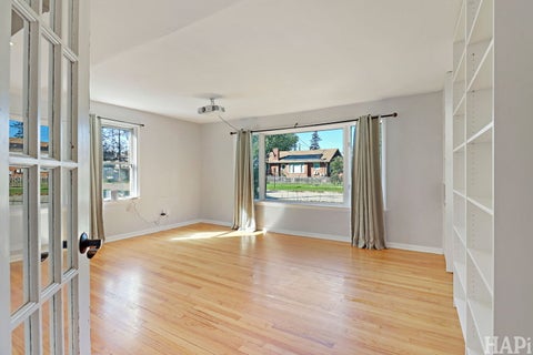 Tiny photo for 1404 N Green Street, McHenry, IL 60050 (MLS # 12782917)