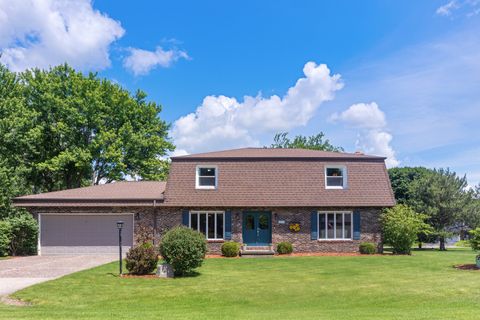 Photo of 5573 S Beebe Drive, Rochelle, IL 61068 (MLS # 12686678)