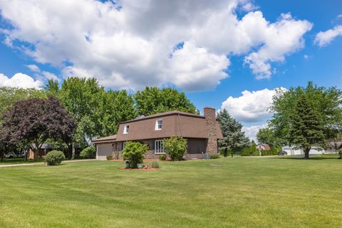 Tiny photo for 5573 S Beebe Drive, Rochelle, IL 61068 (MLS # 12686678)