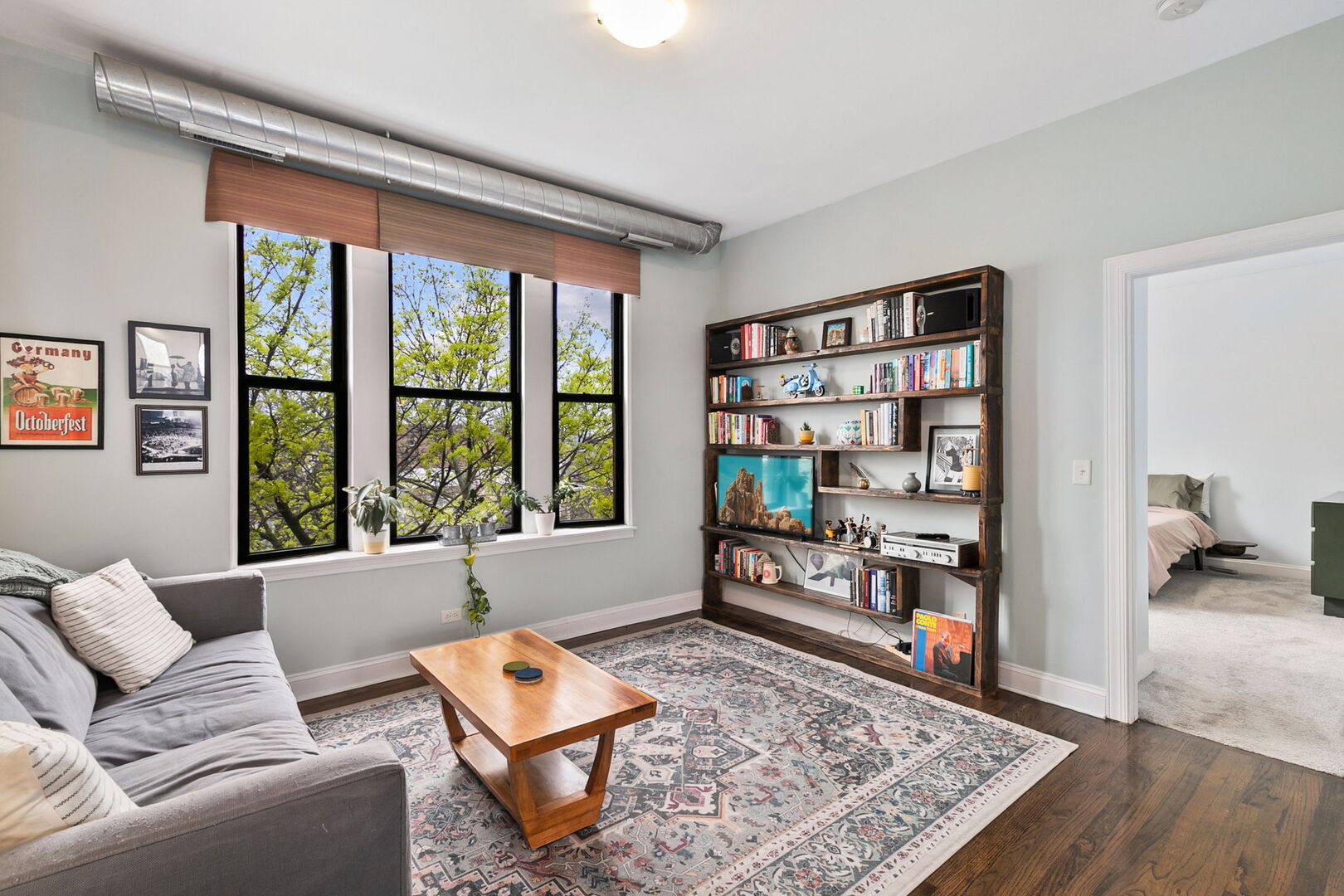 3142 W George Street C3