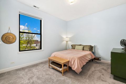 Tiny photo for 3142 W George Street #C3, Chicago, IL 60618 (MLS # 12620439)